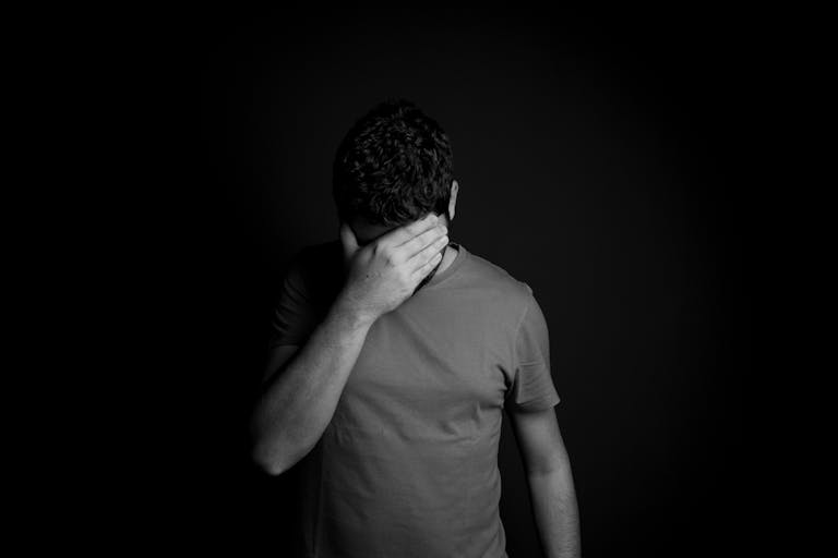14 Things That Trigger a Narcissist’s Deepest Insecurities