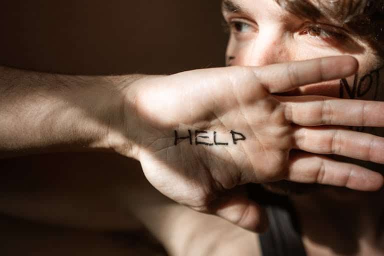 This Is What Narcissists Do Once They Know They’ve Lost You Forever: 11 Desperate Moves