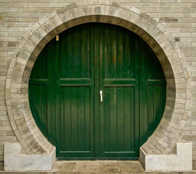 7 Signs a Closed Door Was Actually God’s Protection